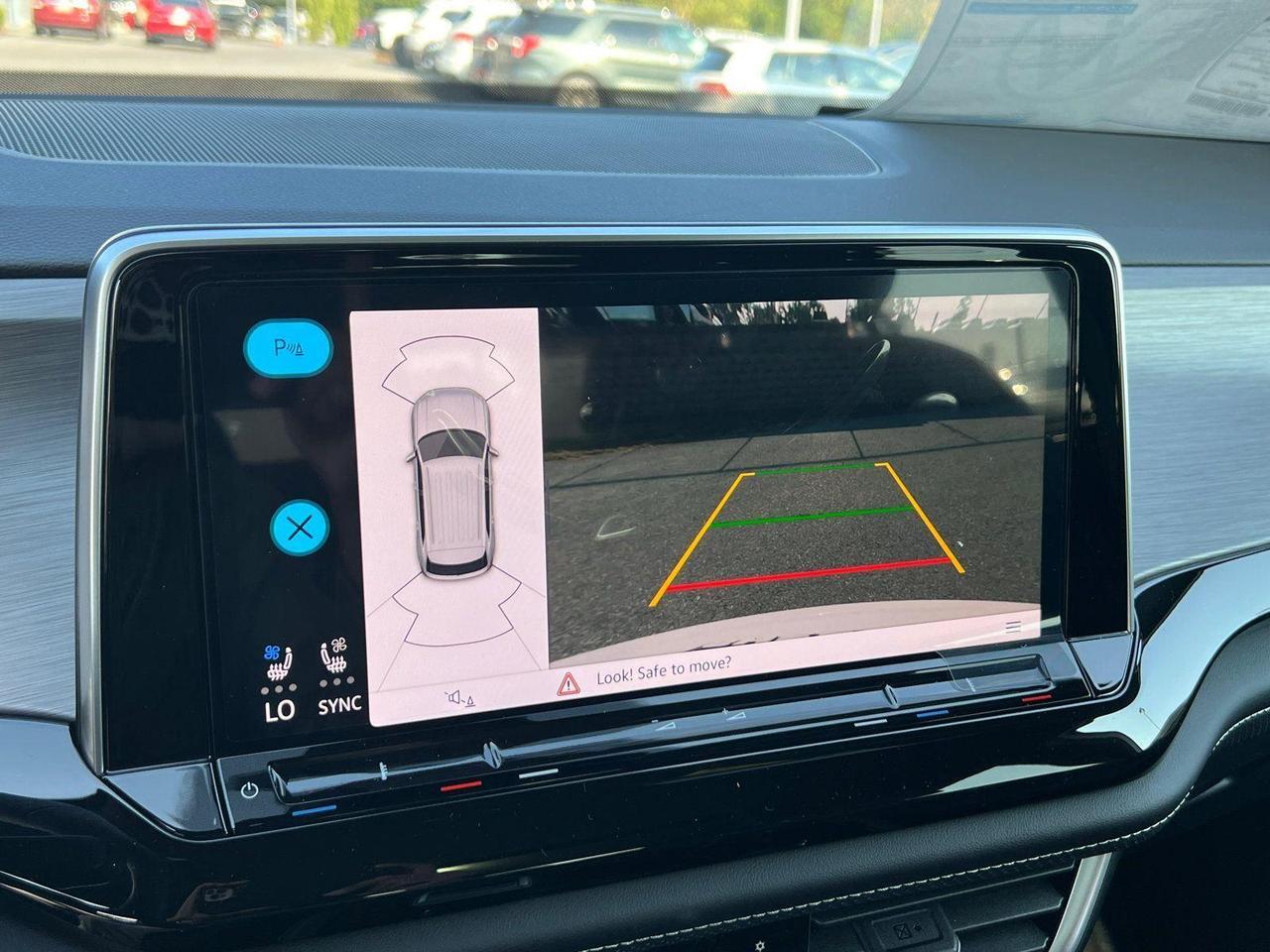 2026 Volkswagen Atlas Cross Sport 2.0T SE w/Technology Hagerstown MD