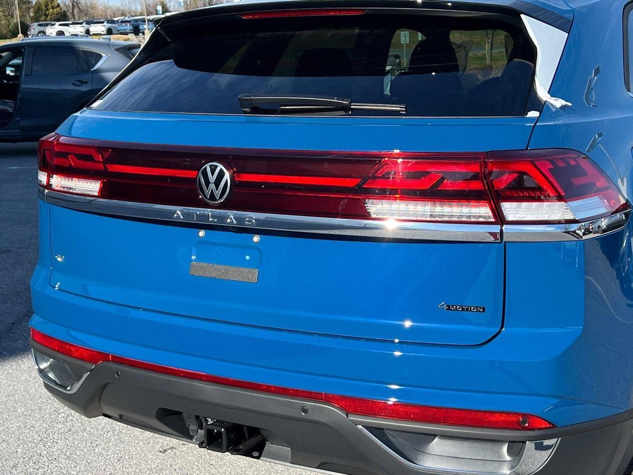 2026 Volkswagen Atlas Cross Sport 2.0T SE w/Technology Hagerstown MD