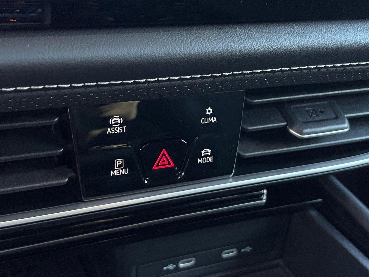 2026 Volkswagen Atlas Cross Sport 2.0T SE w/Technology Hagerstown MD