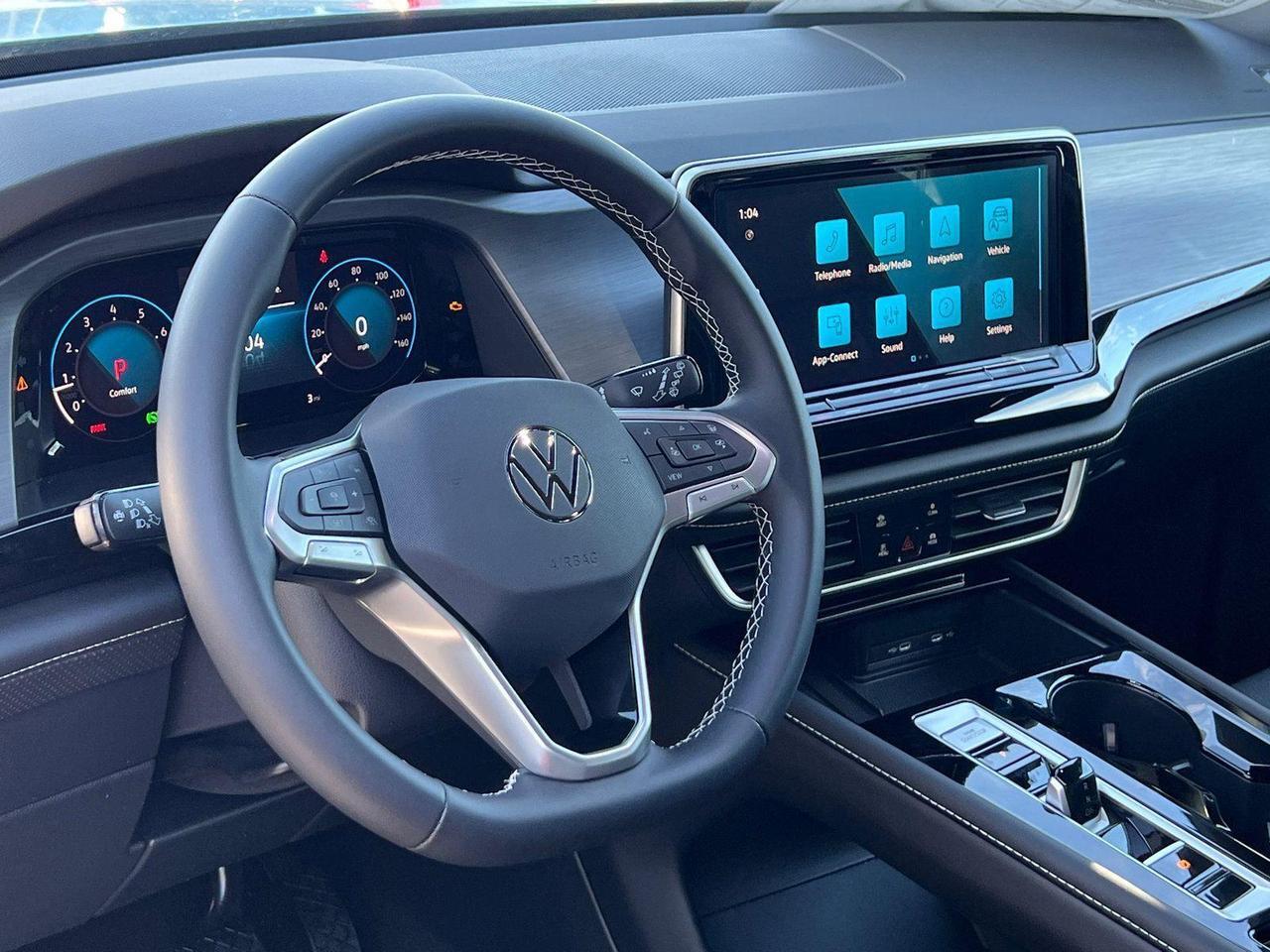 2026 Volkswagen Atlas Cross Sport 2.0T SE w/Technology Hagerstown MD