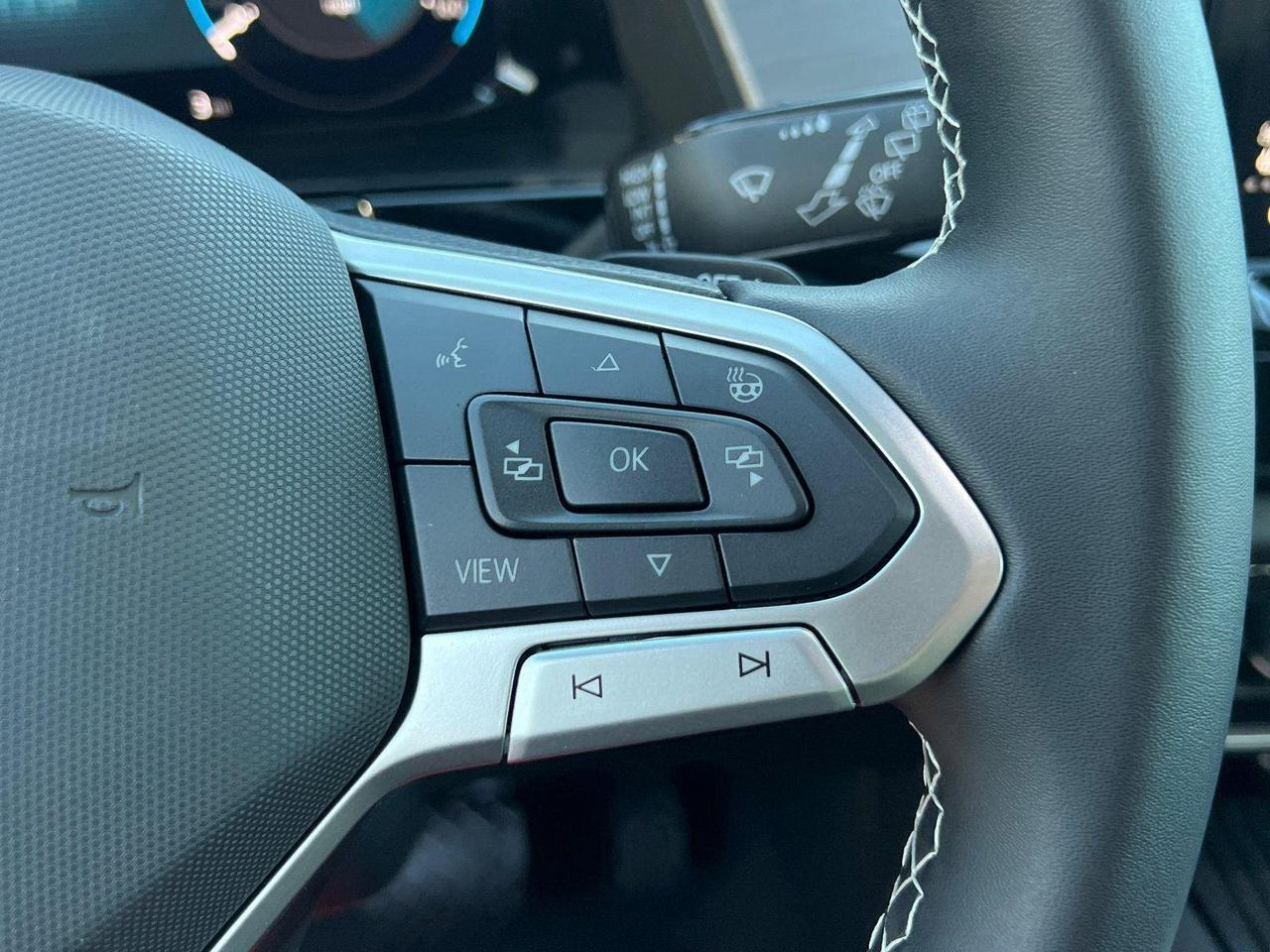 2026 Volkswagen Atlas Cross Sport 2.0T SE w/Technology Hagerstown MD