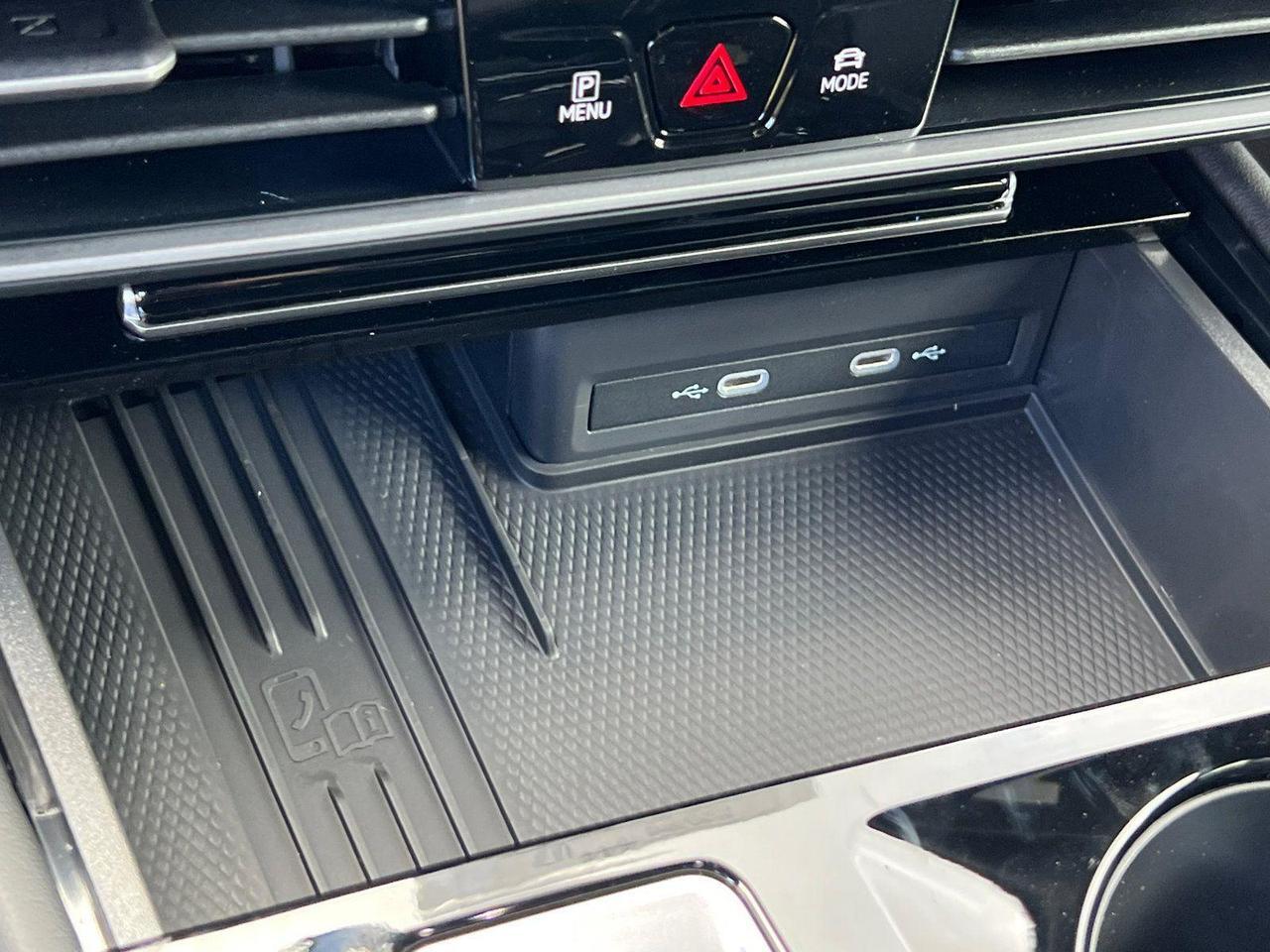 2026 Volkswagen Atlas Cross Sport 2.0T SE w/Technology Hagerstown MD