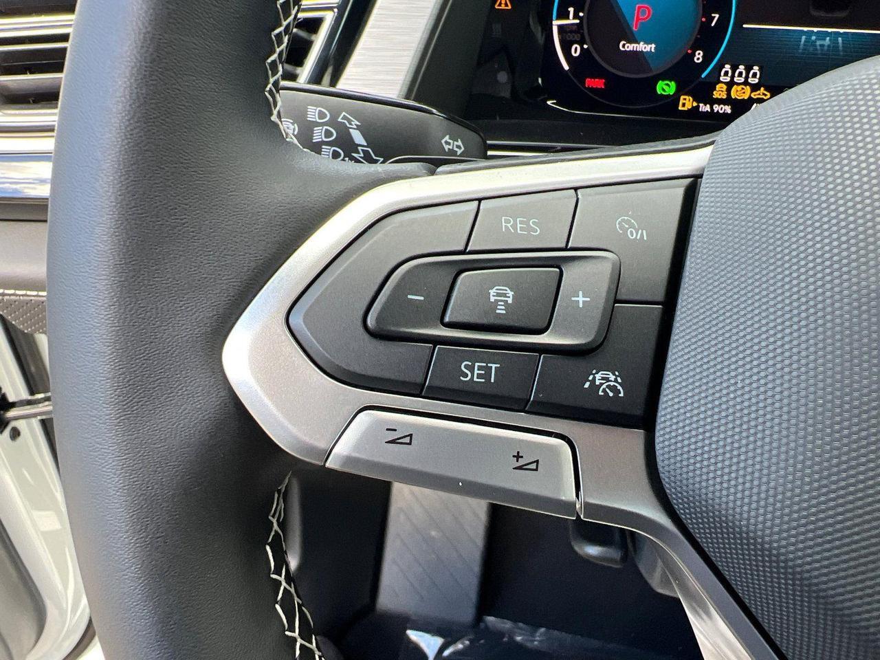 2026 Volkswagen Atlas Cross Sport 2.0T SE w/Technology Hagerstown MD