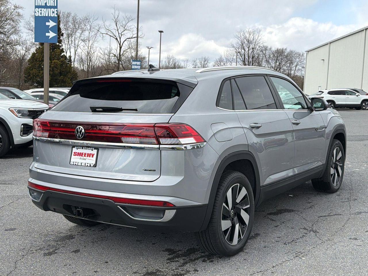 2026 Volkswagen Atlas Cross Sport 2.0T SE w/Technology Hagerstown MD