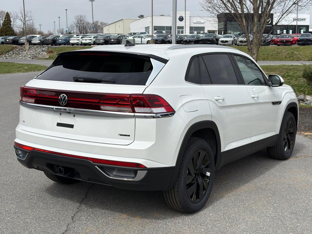2026 Volkswagen Atlas Cross Sport 2.0T SE w/Technology Hagerstown MD