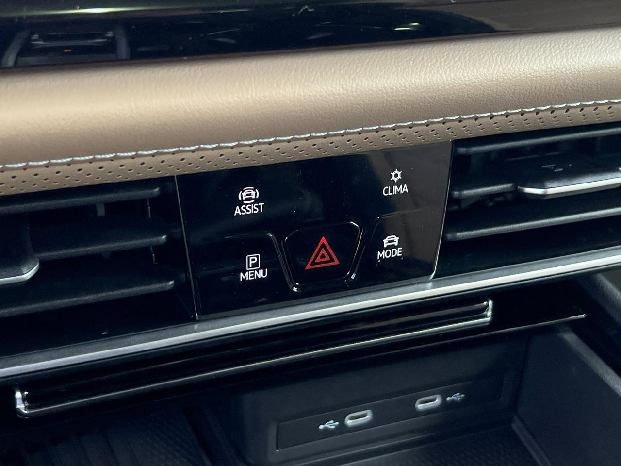 2026 Volkswagen Atlas Cross Sport 2.0T SE w/Technology Hagerstown MD