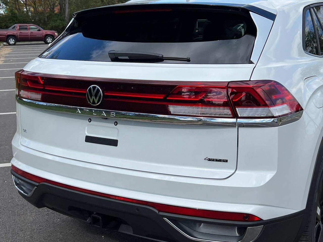 2026 Volkswagen Atlas Cross Sport 2.0T SE w/Technology Hagerstown MD