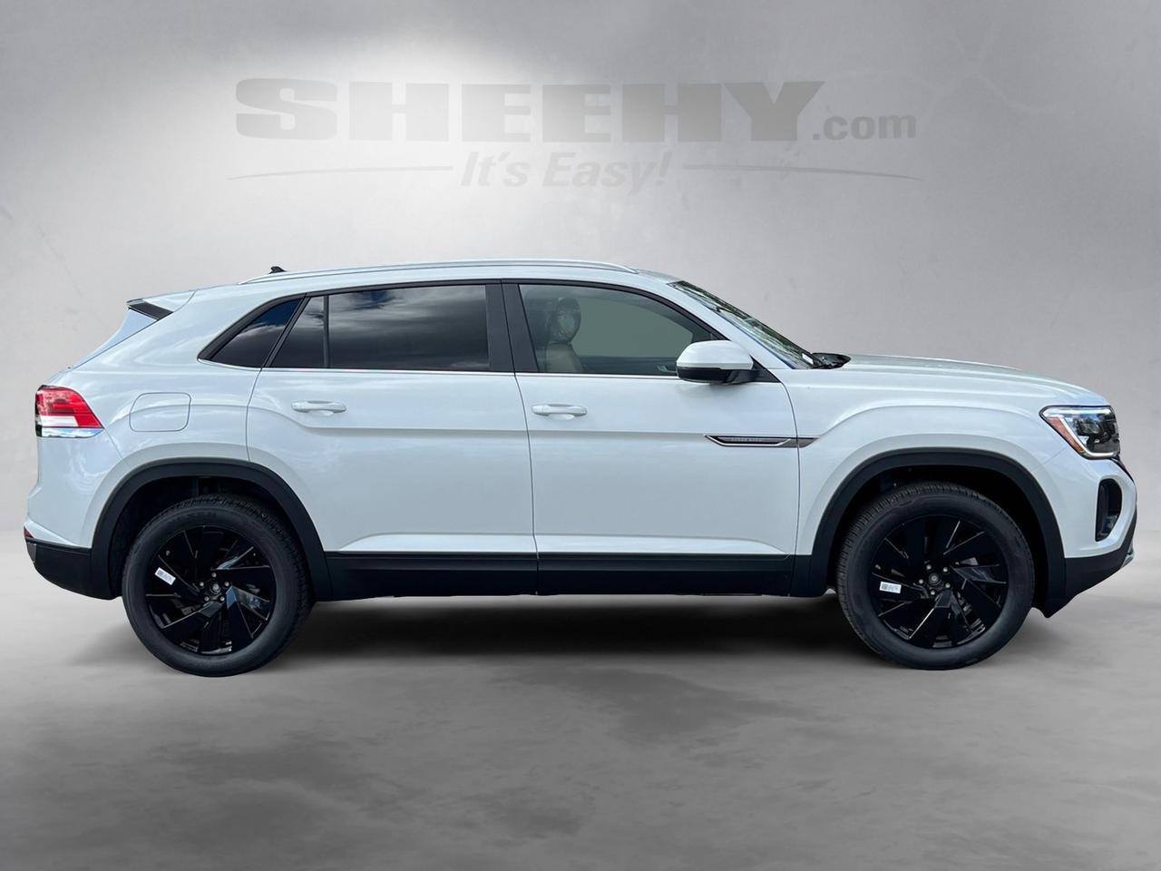 2026 Volkswagen Atlas Cross Sport 2.0T SE w/Technology Hagerstown MD