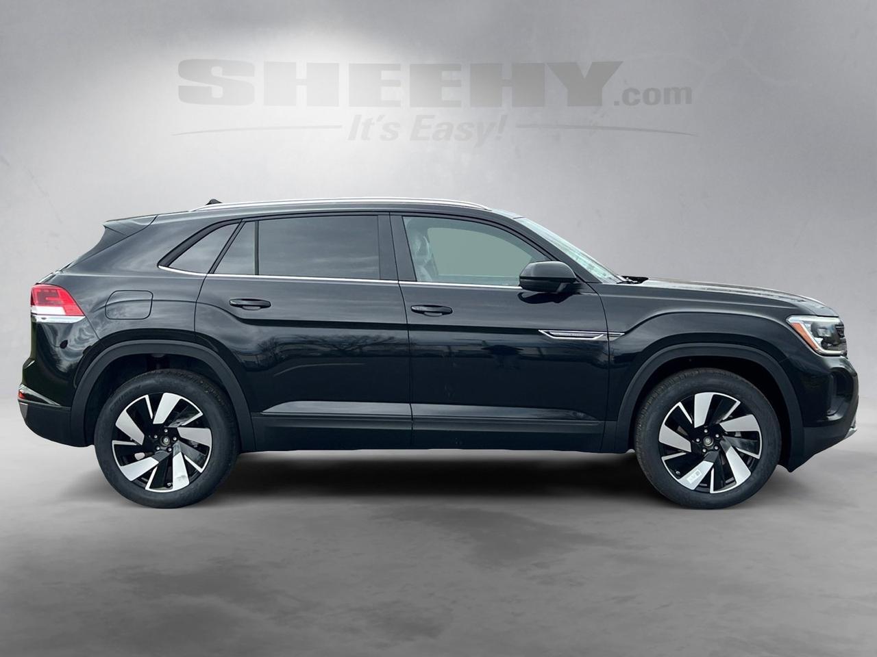 2026 Volkswagen Atlas Cross Sport 2.0T SE w/Technology Hagerstown MD