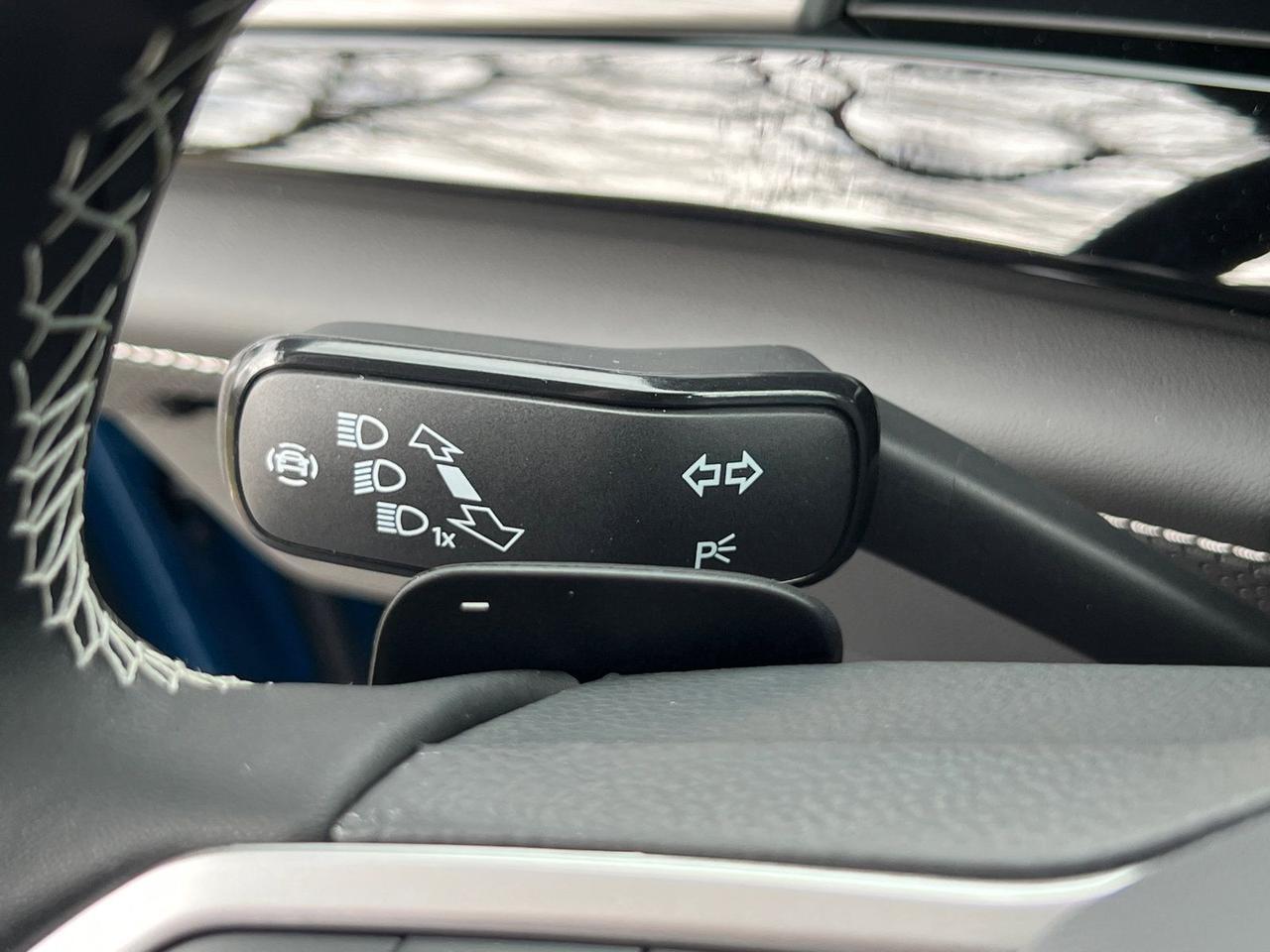 2026 Volkswagen Atlas Cross Sport 2.0T SE w/Technology Hagerstown MD