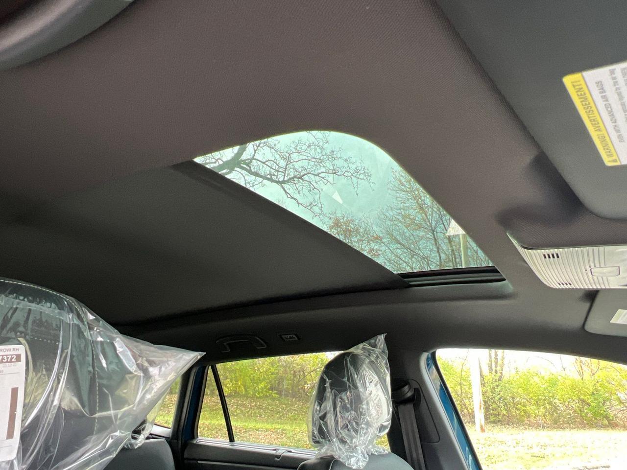 2026 Volkswagen Atlas Cross Sport 2.0T SE w/Technology Hagerstown MD