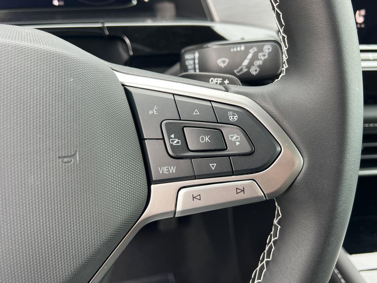 2026 Volkswagen Atlas Cross Sport 2.0T SE w/Technology Hagerstown MD