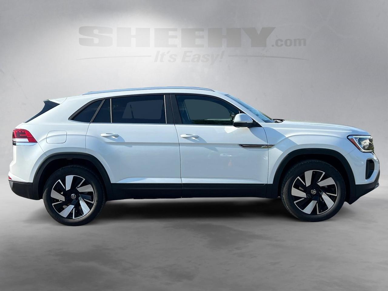 2026 Volkswagen Atlas Cross Sport 2.0T SE w/Technology Hagerstown MD