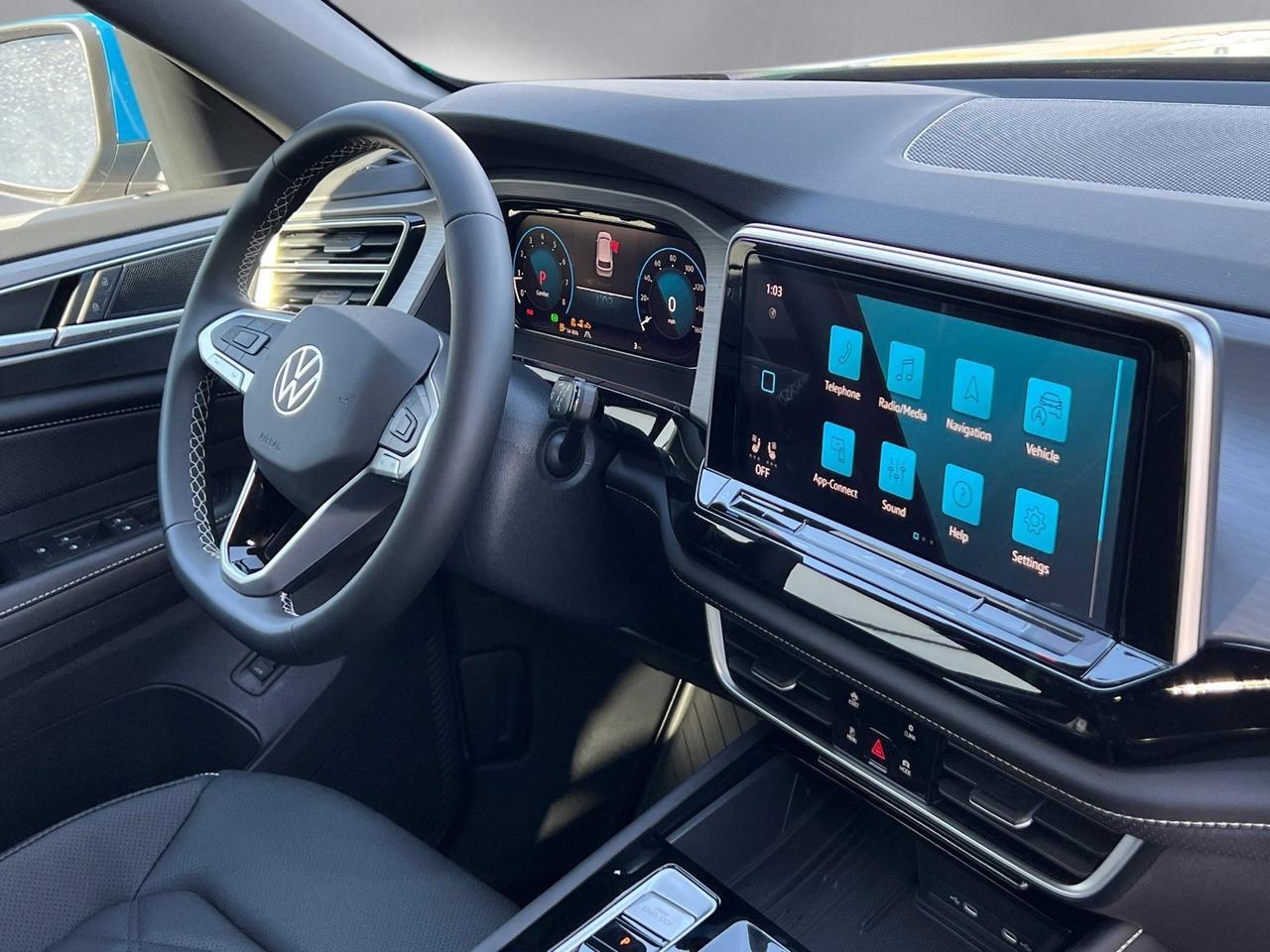 2026 Volkswagen Atlas Cross Sport 2.0T SE w/Technology Hagerstown MD