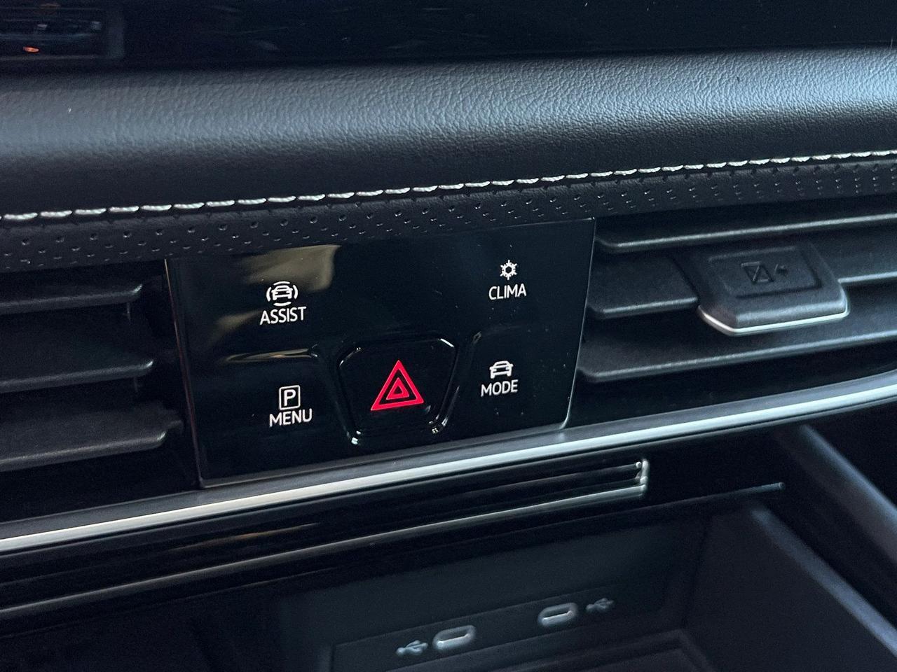 2026 Volkswagen Atlas Cross Sport 2.0T SE w/Technology Hagerstown MD