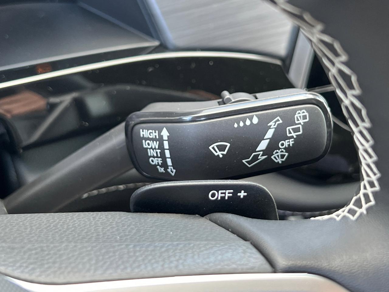 2026 Volkswagen Atlas Cross Sport 2.0T SE w/Technology Hagerstown MD