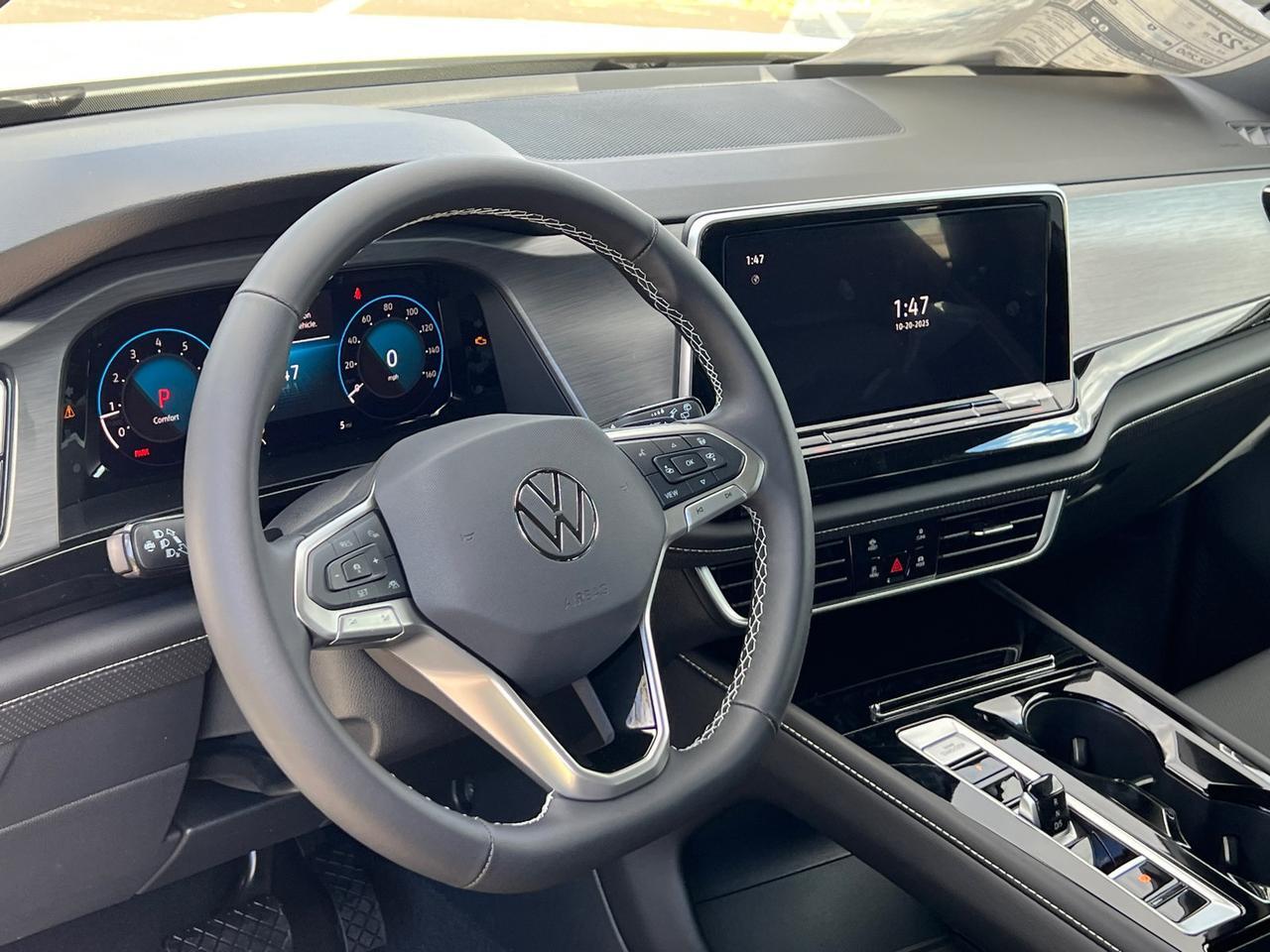 2026 Volkswagen Atlas Cross Sport 2.0T SE w/Technology Hagerstown MD