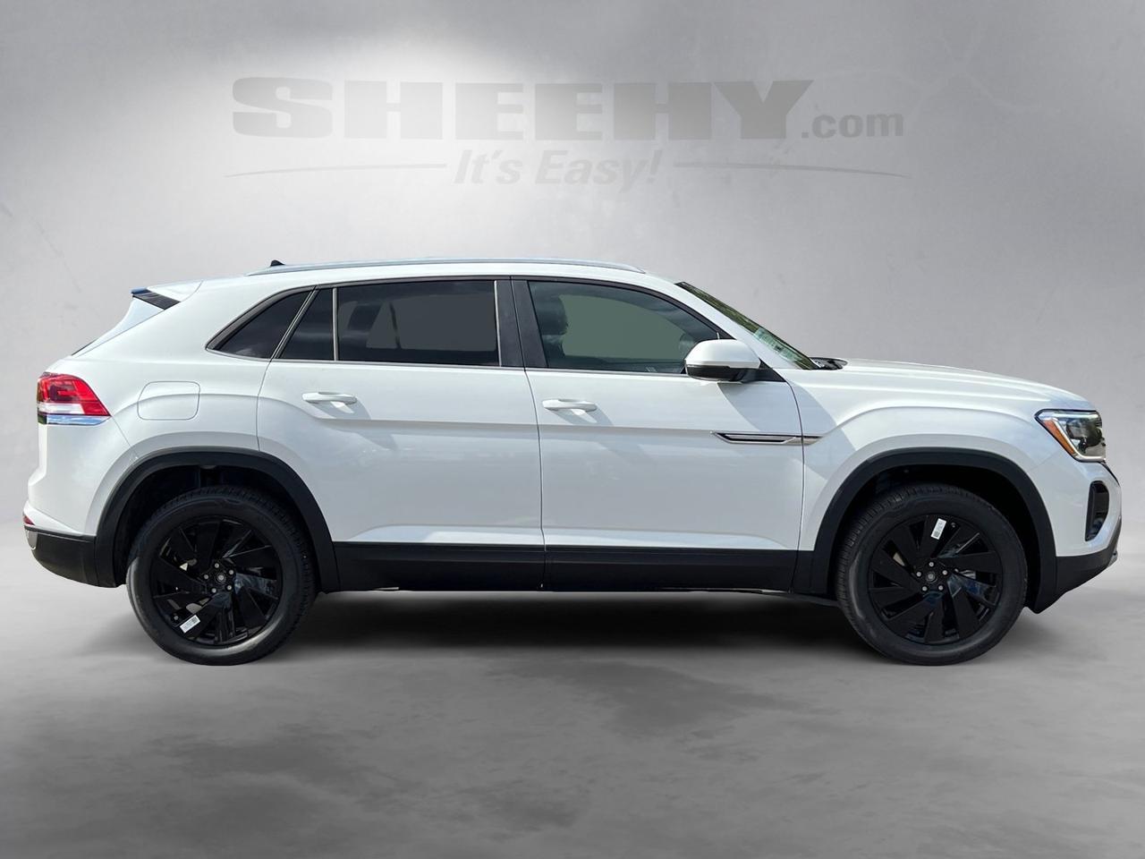 2026 Volkswagen Atlas Cross Sport 2.0T SE w/Technology Hagerstown MD