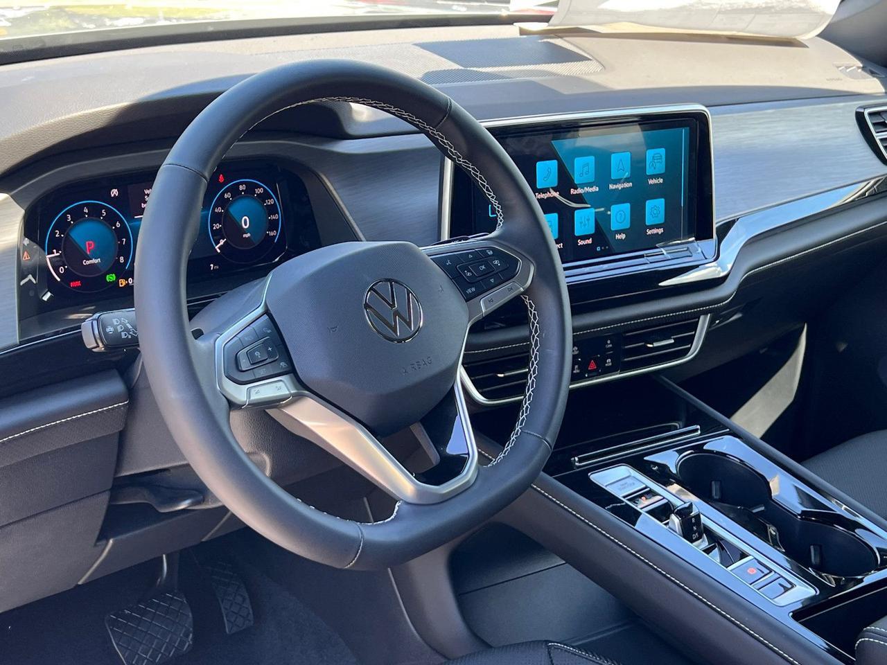 2026 Volkswagen Atlas Cross Sport 2.0T SE w/Technology Hagerstown MD