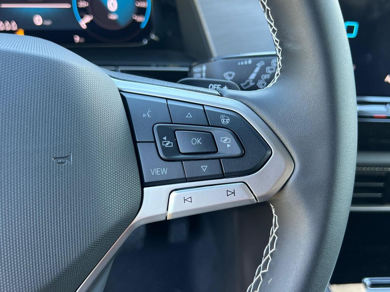 2026 Volkswagen Atlas Cross Sport 2.0T SE w/Technology Hagerstown MD