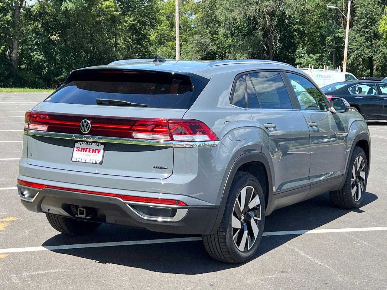 2026 Volkswagen Atlas Cross Sport 2.0T SE w/Technology Hagerstown MD