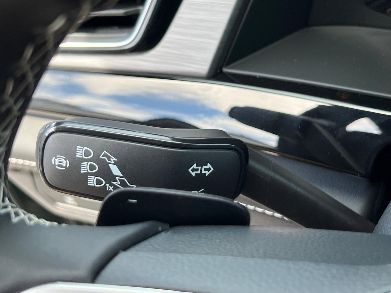 2026 Volkswagen Atlas Cross Sport 2.0T SE w/Technology Hagerstown MD