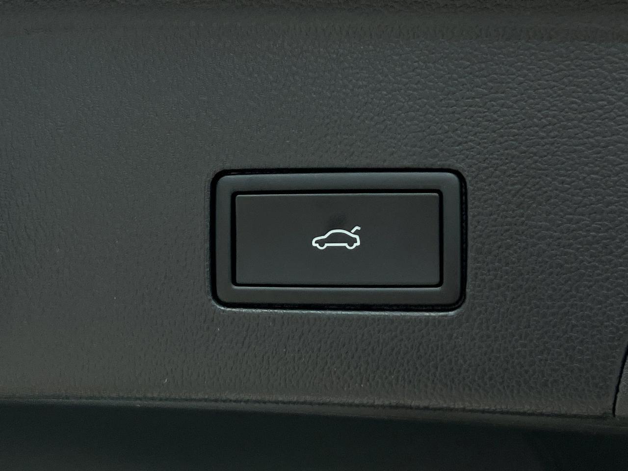 2026 Volkswagen Atlas Cross Sport 2.0T SE w/Technology Hagerstown MD