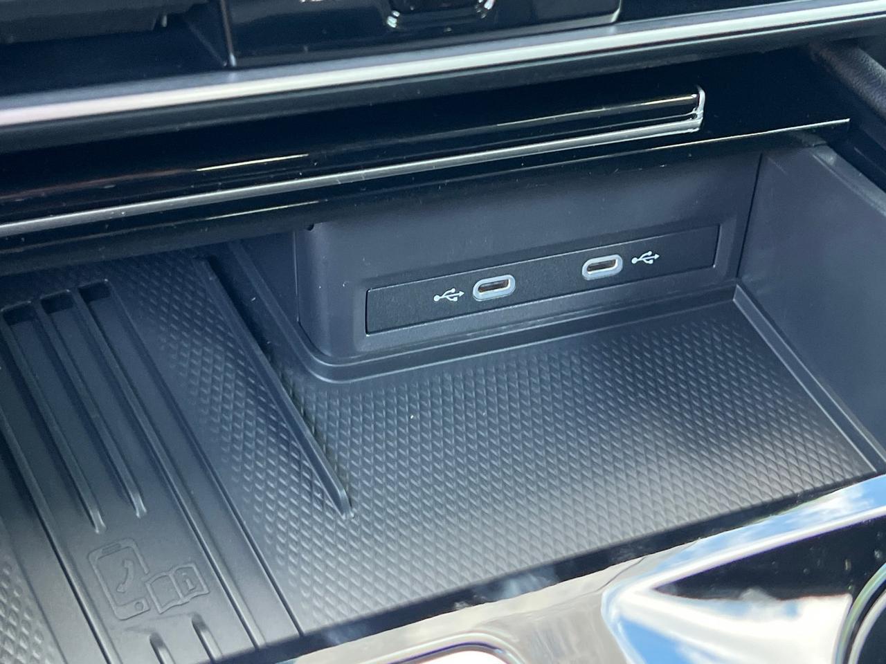 2026 Volkswagen Atlas Cross Sport 2.0T SE w/Technology Hagerstown MD