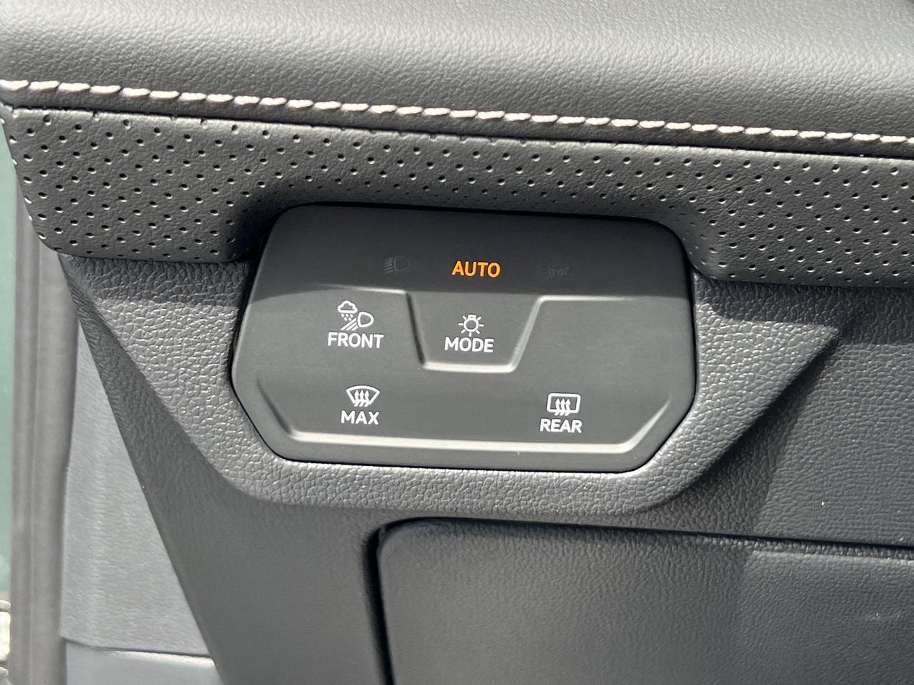 2026 Volkswagen Atlas Cross Sport 2.0T SE w/Technology Hagerstown MD