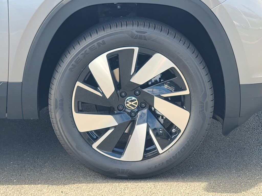 2026 Volkswagen Atlas Cross Sport 2.0T SE w/Technology Springfield VA