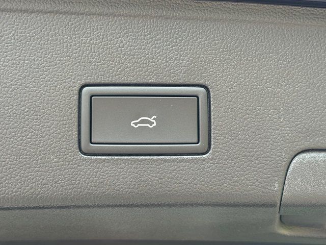 2026 Volkswagen Atlas Cross Sport 2.0T SE w/Technology Springfield VA