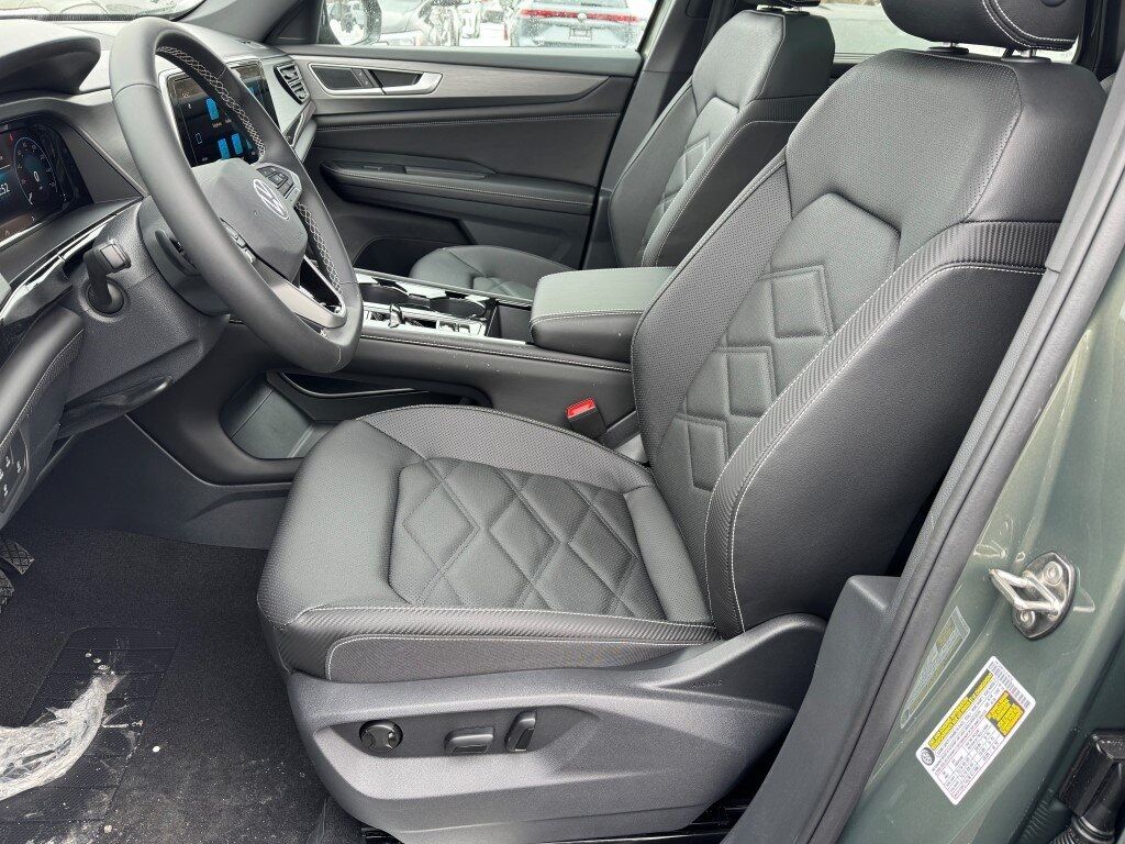 2026 Volkswagen Atlas Cross Sport 2.0T SE w/Technology Springfield VA