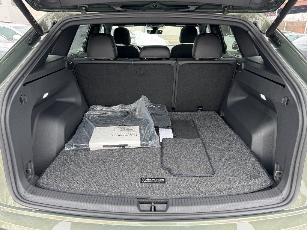 2026 Volkswagen Atlas Cross Sport 2.0T SE w/Technology Springfield VA