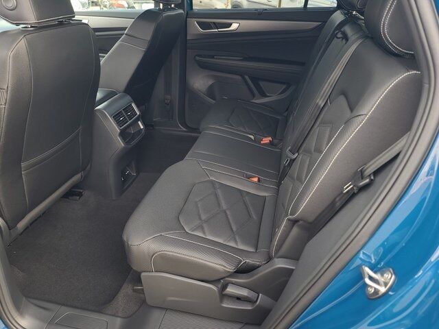 2026 Volkswagen Atlas Cross Sport 2.0T SE w/Technology Springfield VA