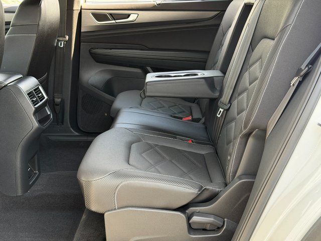 2026 Volkswagen Atlas Cross Sport 2.0T SE w/Technology Springfield VA