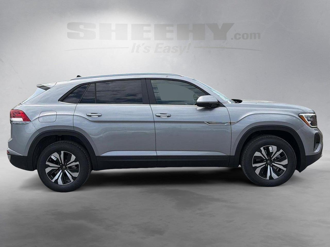 2026 Volkswagen Atlas Cross Sport 2.0T SE Hagerstown MD