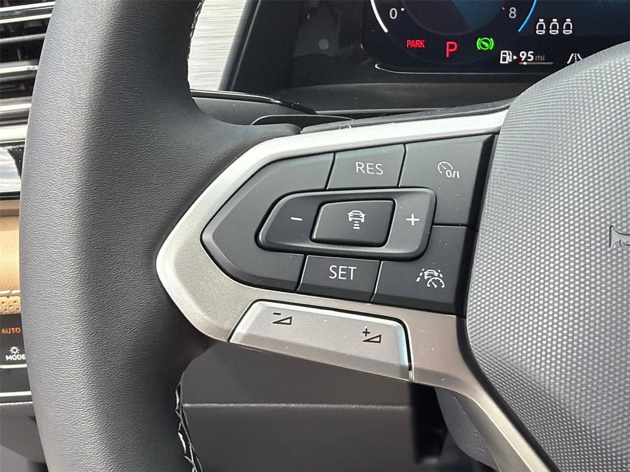 2026 Volkswagen Atlas Cross Sport 2.0T SE Hagerstown MD