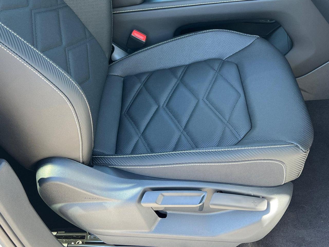 2026 Volkswagen Atlas Cross Sport 2.0T SE Hagerstown MD