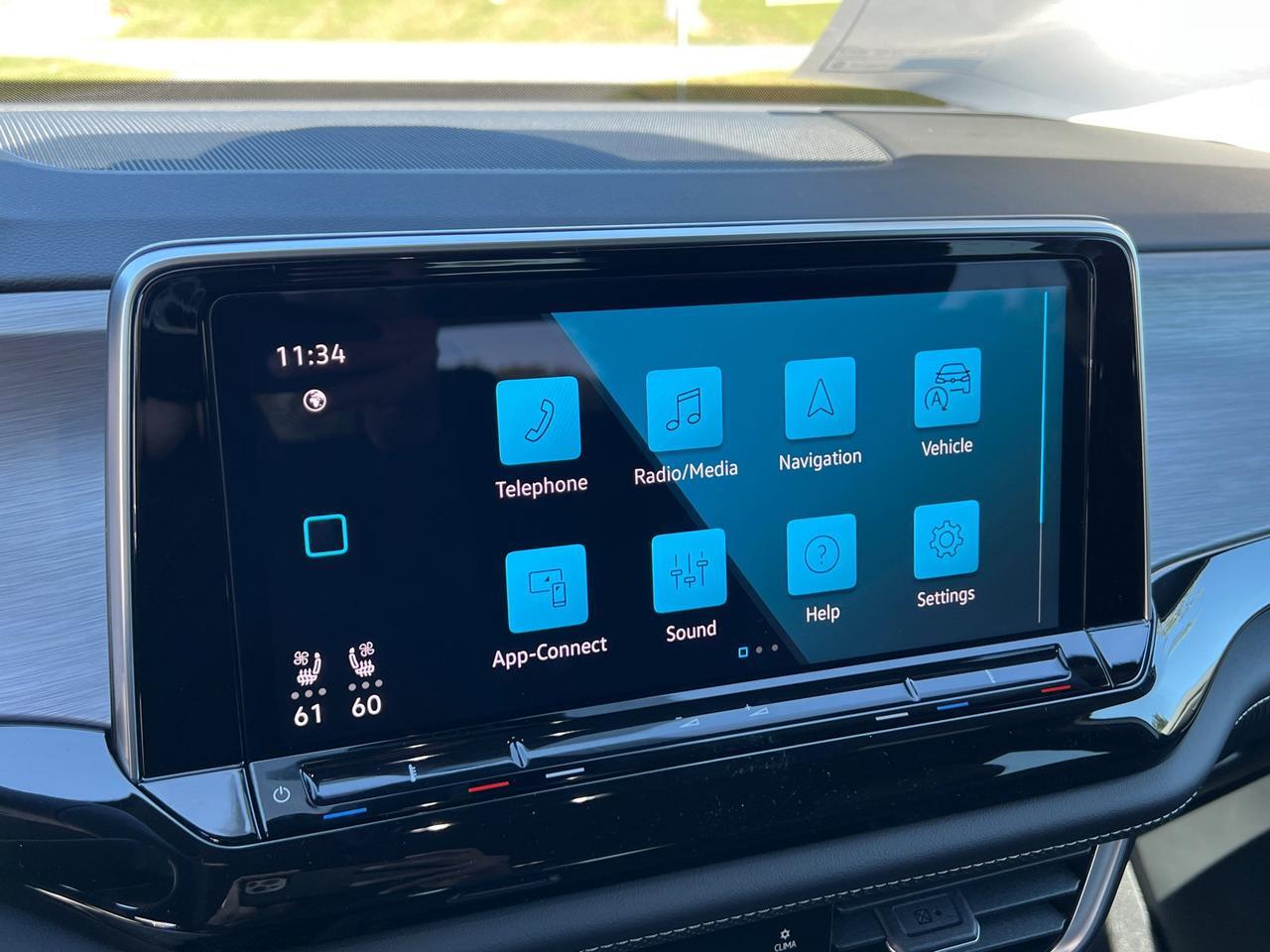 2026 Volkswagen Atlas Cross Sport 2.0T SE Hagerstown MD