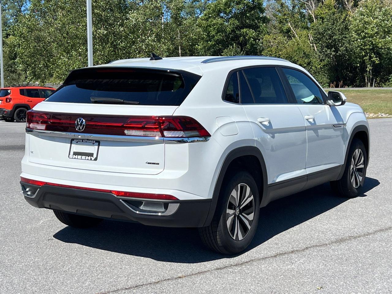 2026 Volkswagen Atlas Cross Sport 2.0T SE Hagerstown MD