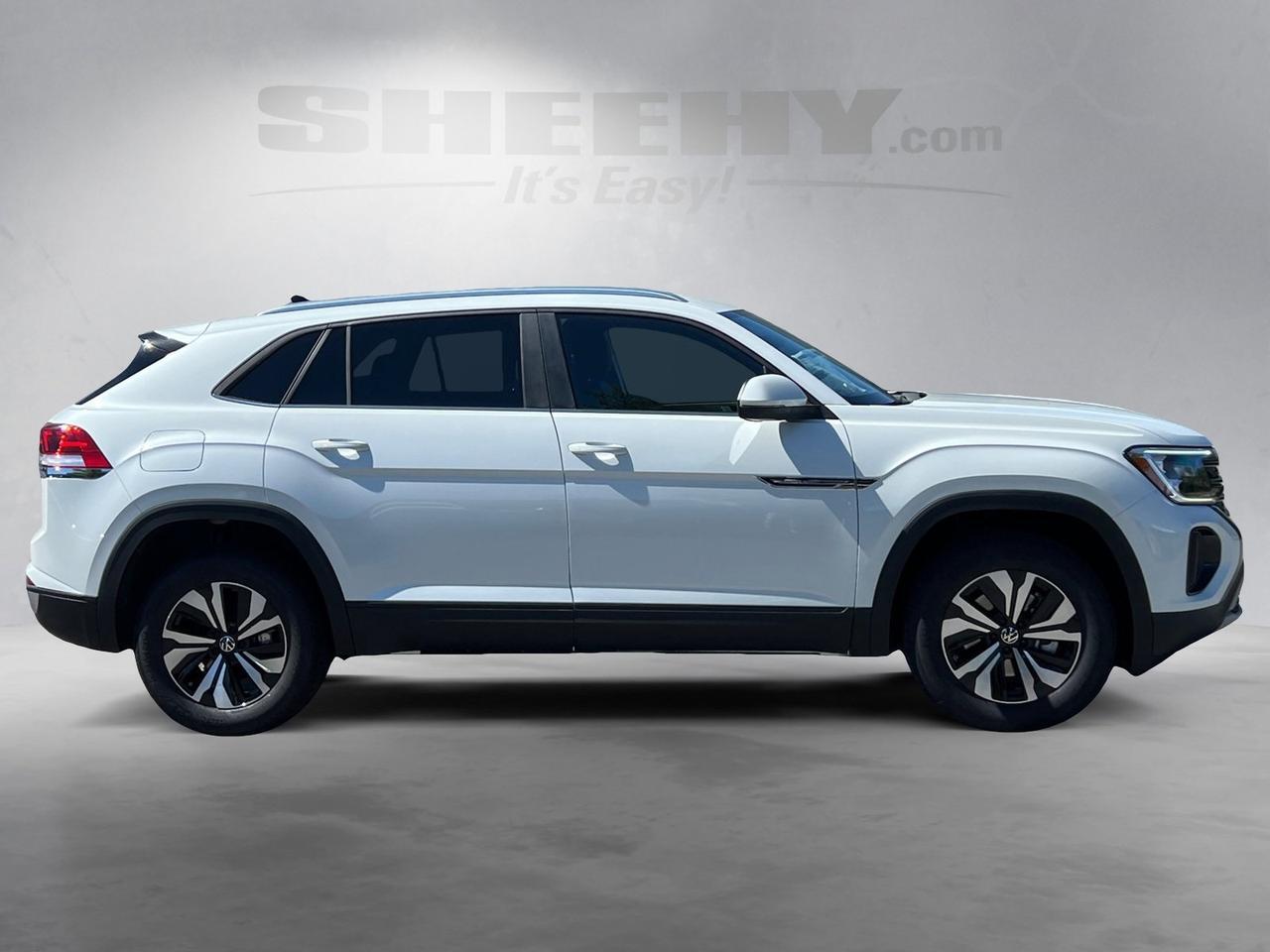 2026 Volkswagen Atlas Cross Sport 2.0T SE Hagerstown MD