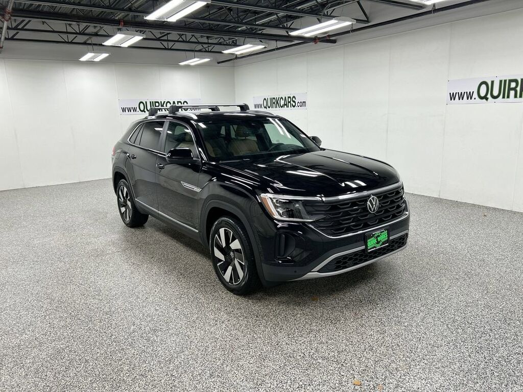 2026 Volkswagen Atlas Cross Sport 2.0T SEL Oshkosh WI