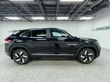 2026 Volkswagen Atlas Cross Sport 2.0T SEL Oshkosh WI