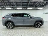 2026 Volkswagen Atlas Cross Sport 2.0T SEL Premium R-Line Oshkosh WI