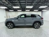 2026 Volkswagen Atlas Cross Sport 2.0T SEL Premium R-Line Oshkosh WI