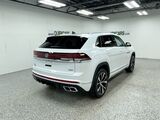 2026 Volkswagen Atlas Cross Sport 2.0T SEL Premium R-Line Oshkosh WI