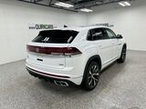 2026 Volkswagen Atlas Cross Sport 2.0T SEL Premium R-Line Oshkosh WI