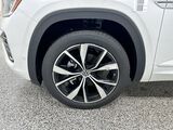 2026 Volkswagen Atlas Cross Sport 2.0T SEL Premium R-Line Oshkosh WI