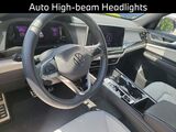 2026 Volkswagen Atlas Cross Sport 2.0T SEL Premium R-Line Oshkosh WI