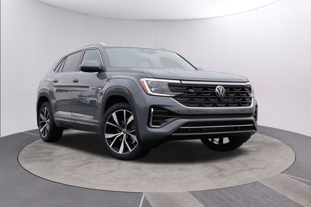 2026 Volkswagen Atlas Cross Sport 2.0T SEL Premium R-Line Oshkosh WI